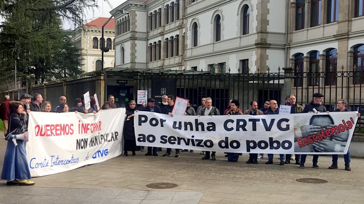 Protesta do comit intercentros esixindo unha CRTVG ao servizo do pobo (25/1/2024)